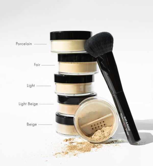 Kleuren Loose Foundation SPF 25 MARIA ÅKERBERG